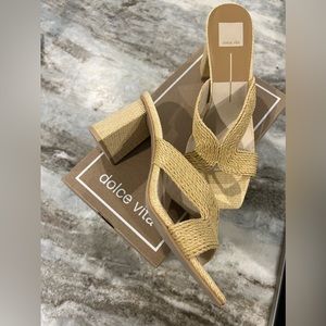 Dolce Vita Penny Raffia Sandals